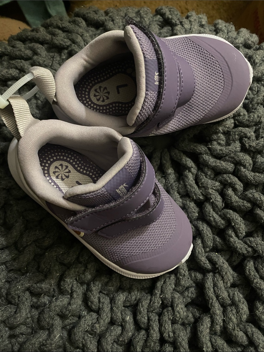 NWOB Nike Star Runner 3